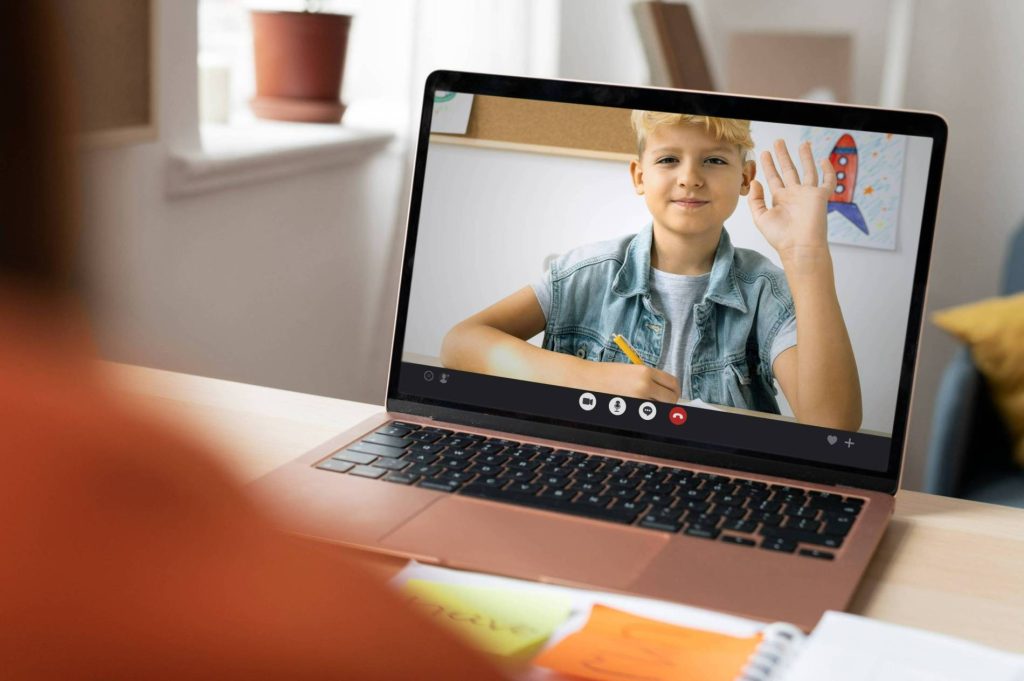 sala de aula virtual | benefícios da escola virtual online
